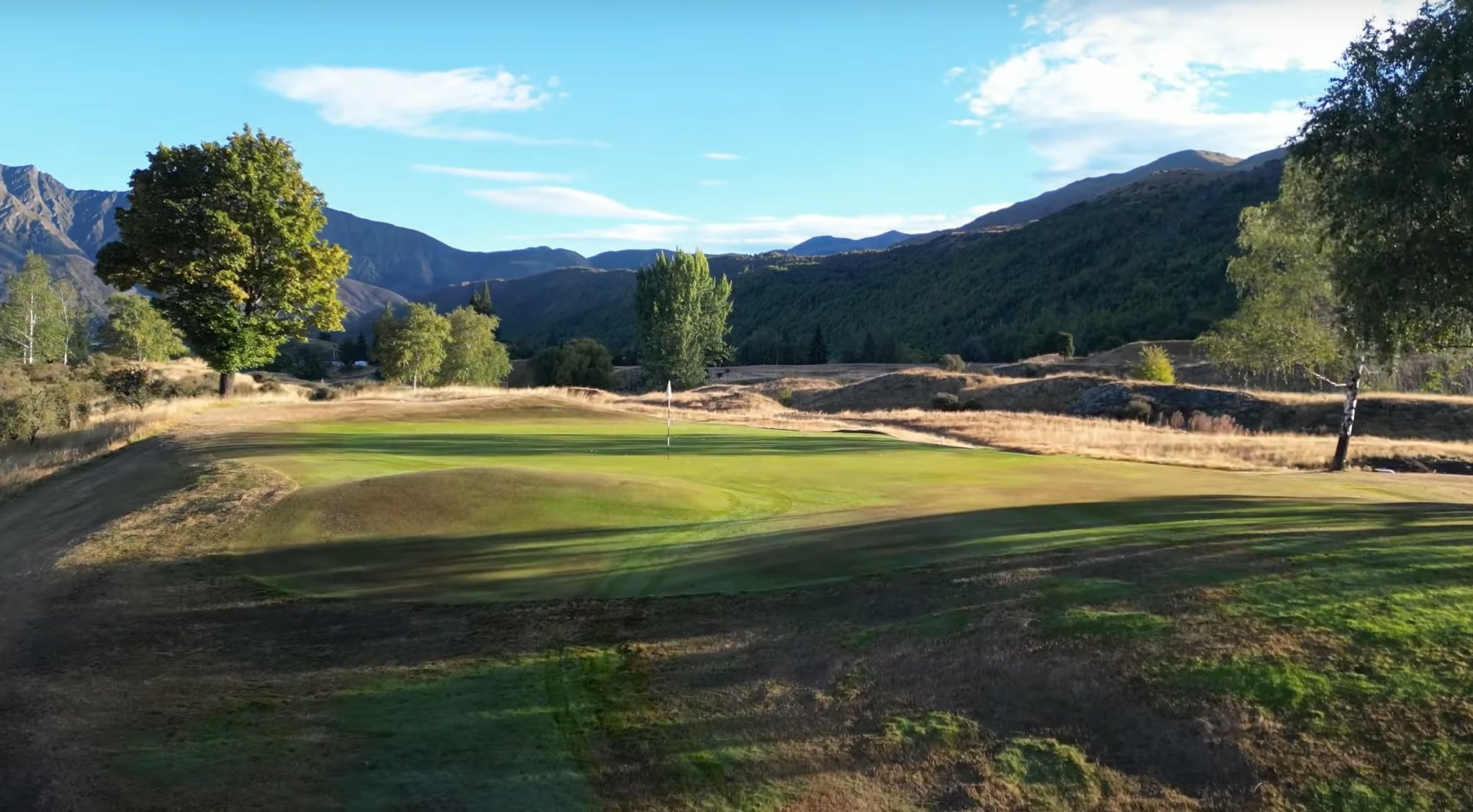Arrowtown Golf Club rocks