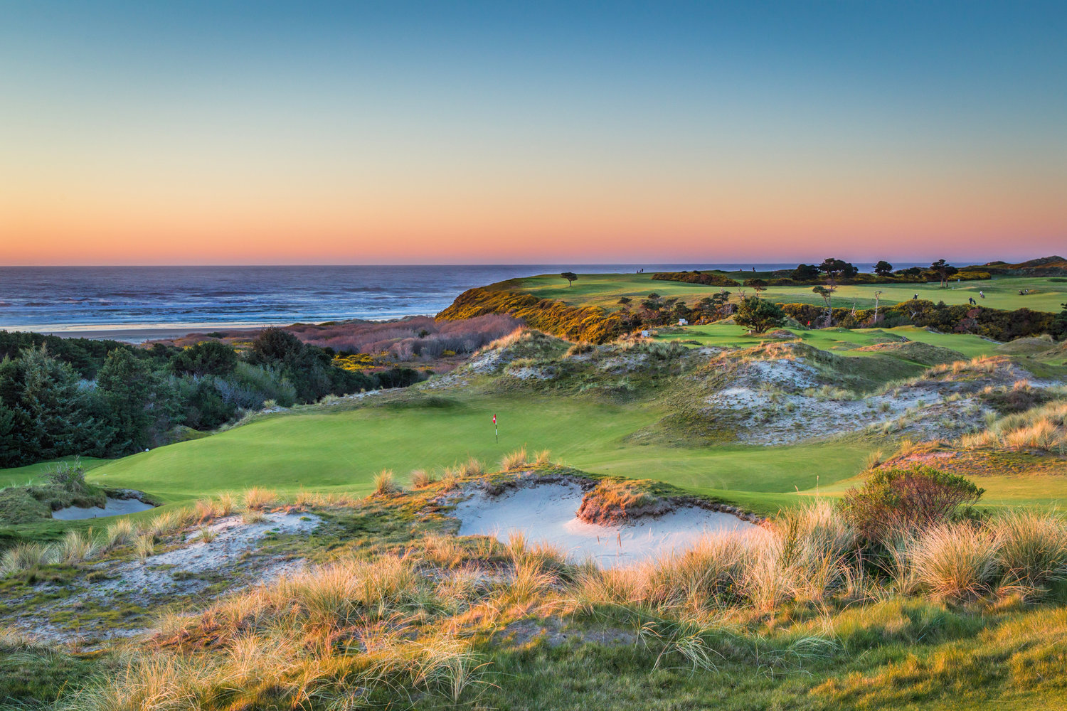 Pacific Dunes (Bandon Dunes) Approach