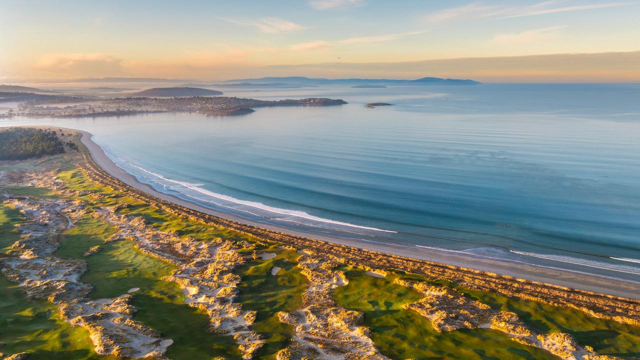 Seven Mile Beach Detail